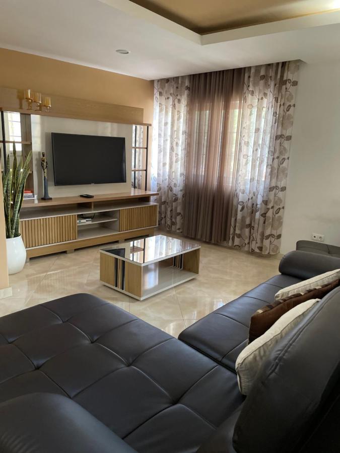 Apartamentos Avenida Praia Eksteriør bilde